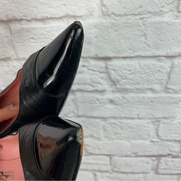 Salvatore Ferragamo Black Leather Logo Kitten Career Style Heels Size 10 - Picture 6 of 13
